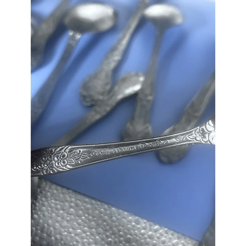 Rogers Stainless China Stanley Roberts Love Joy Flatware 21 Piece Spoon Fork Kni